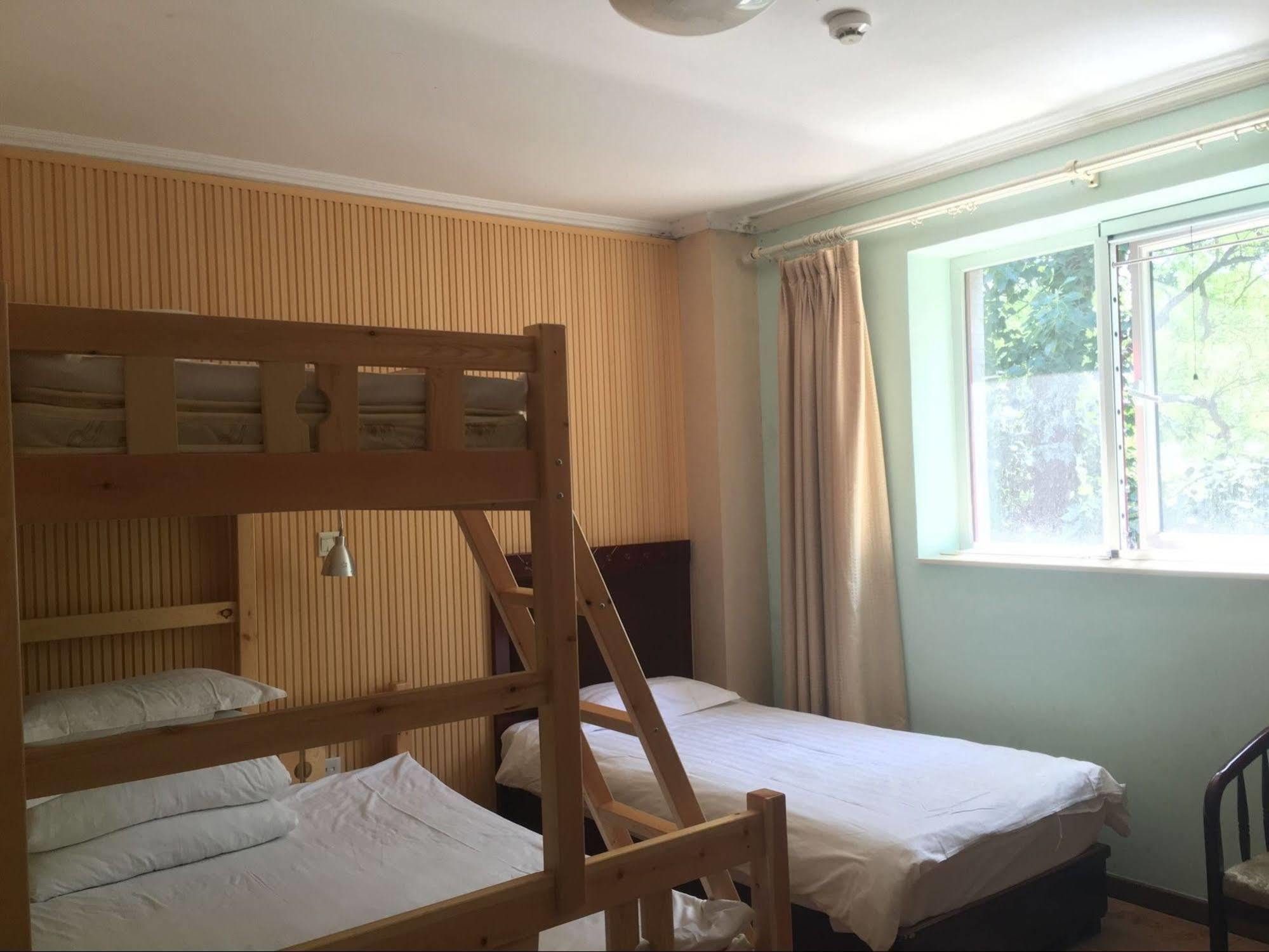 Beijing Sunrise Hostel Gulou Branch Exteriör bild
